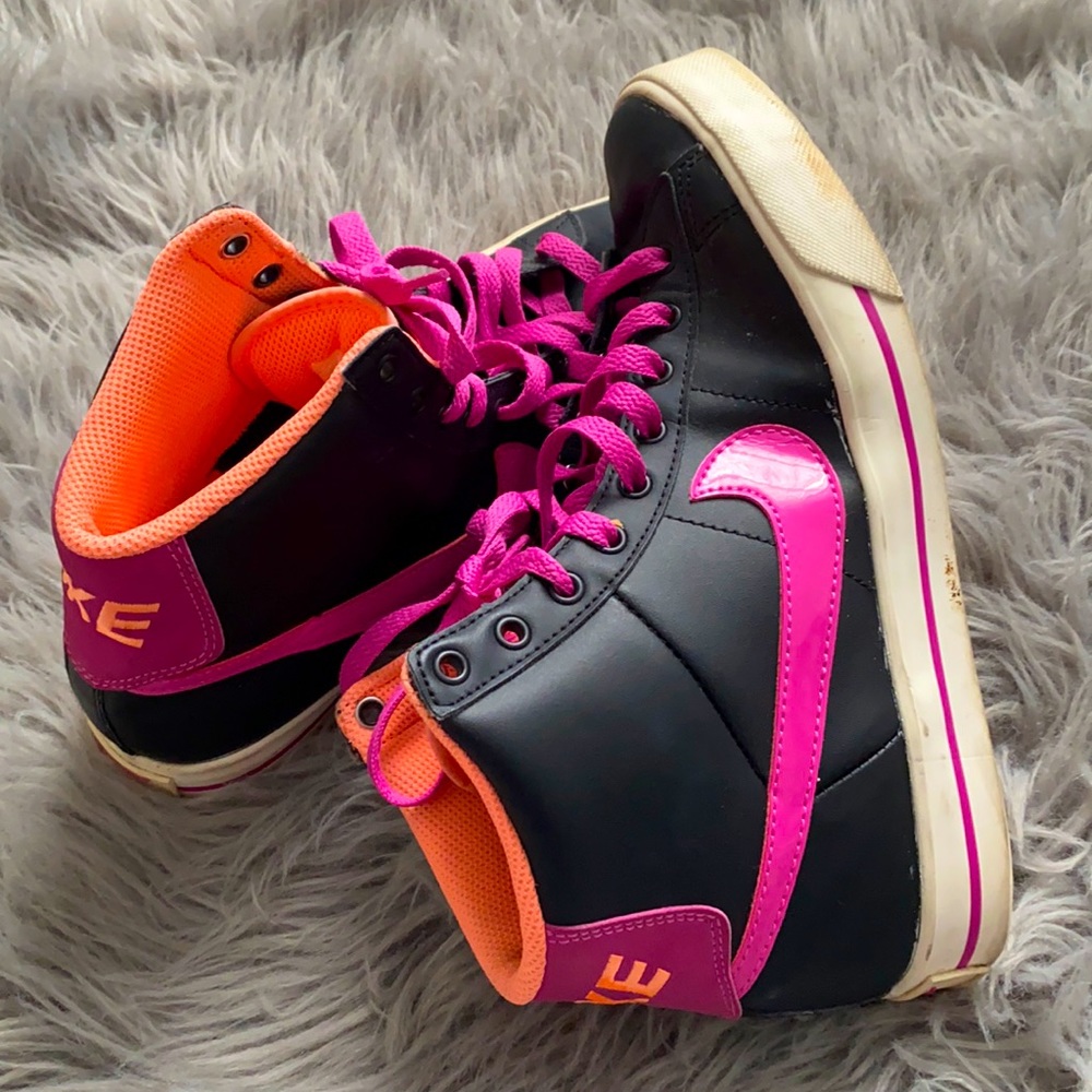 Nike Women’s Sneakers
